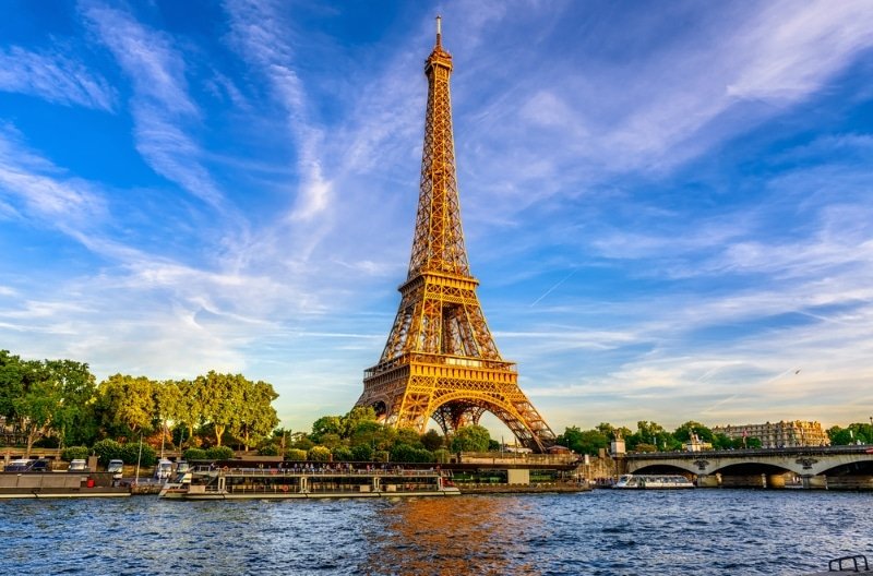 visiter-la-tour-eiffel-belle-lumiere-seine Cruise on the Seine in Paris 巴黎塞纳河游船