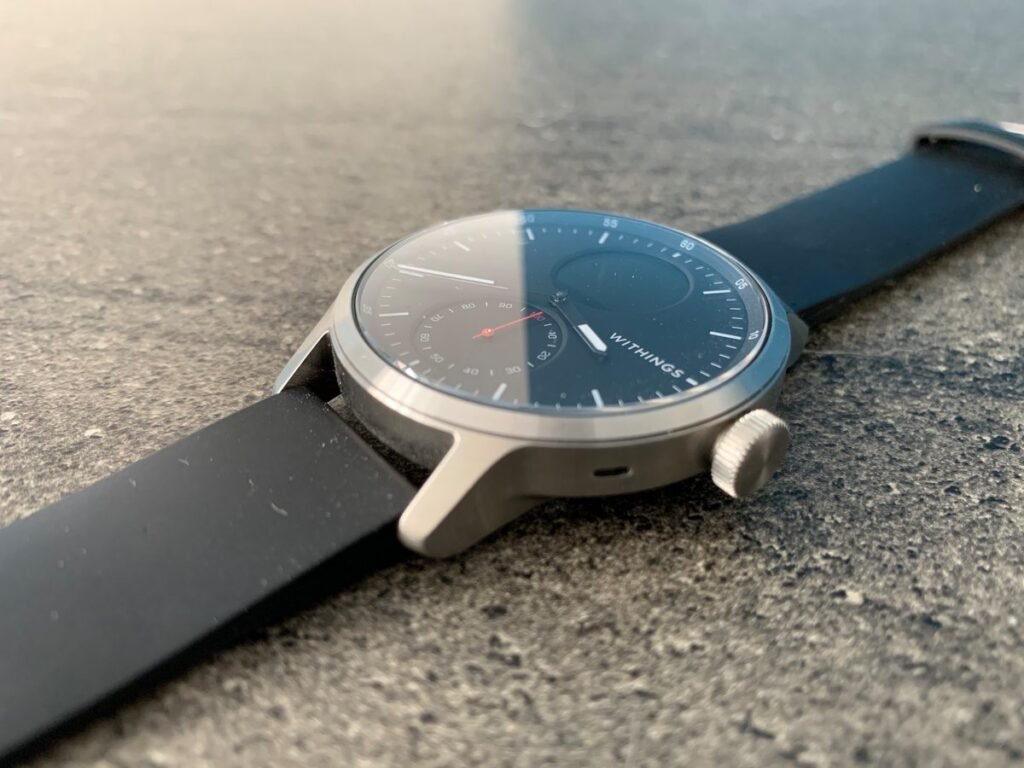 Withings Scanwatch review : a connected watch ever more focused on health & anti-stroke