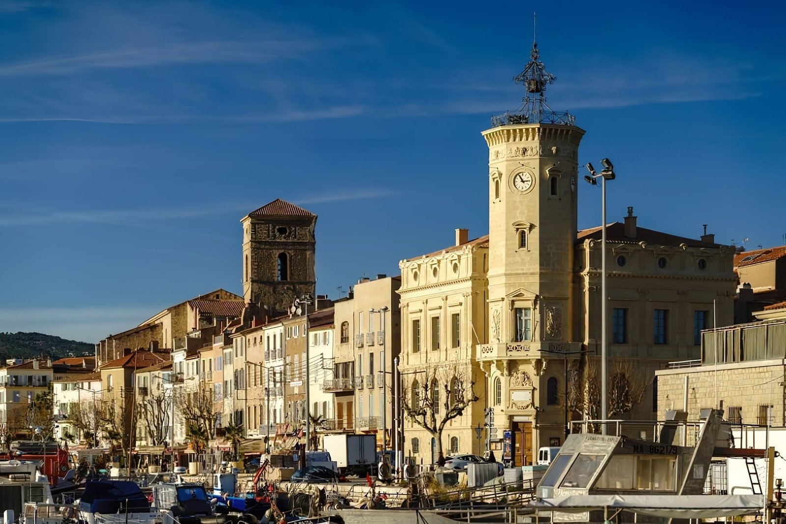 去 La Ciotat 应该住在哪个街区？