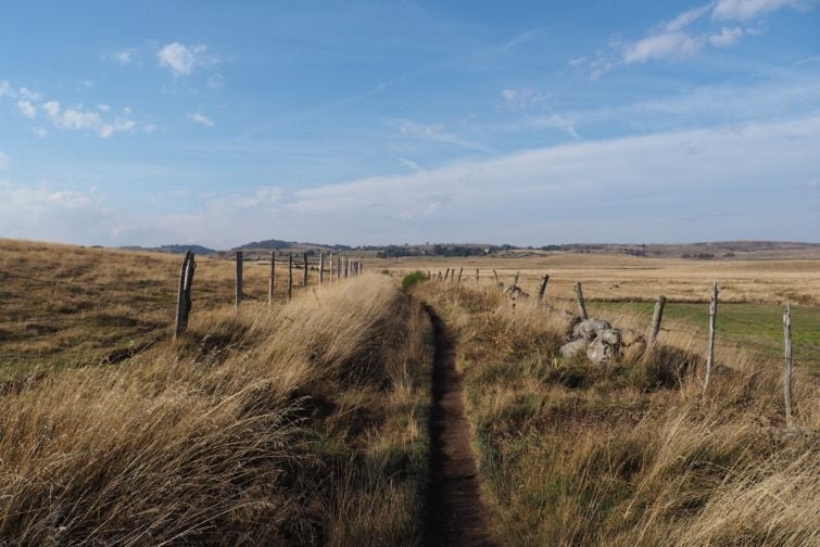 Aubrac 地区自然公园的徒步小径