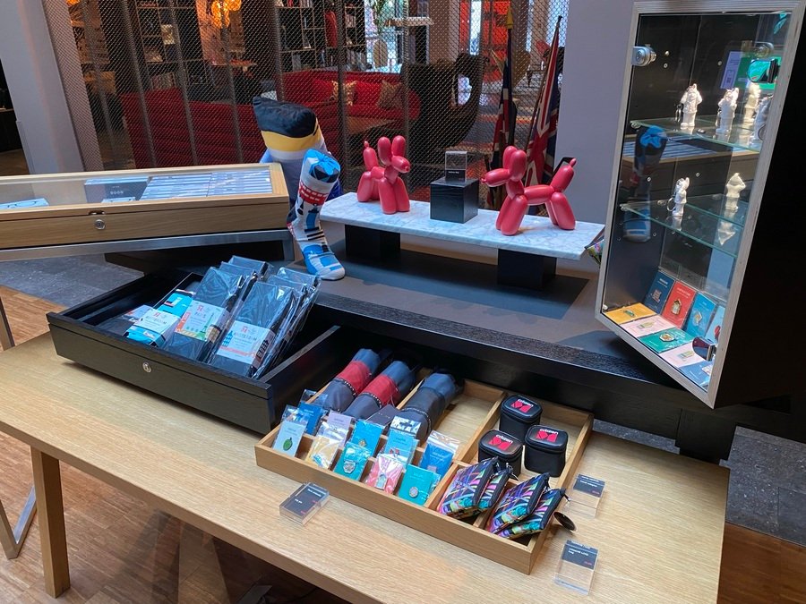 citizenM Tower of London shop
