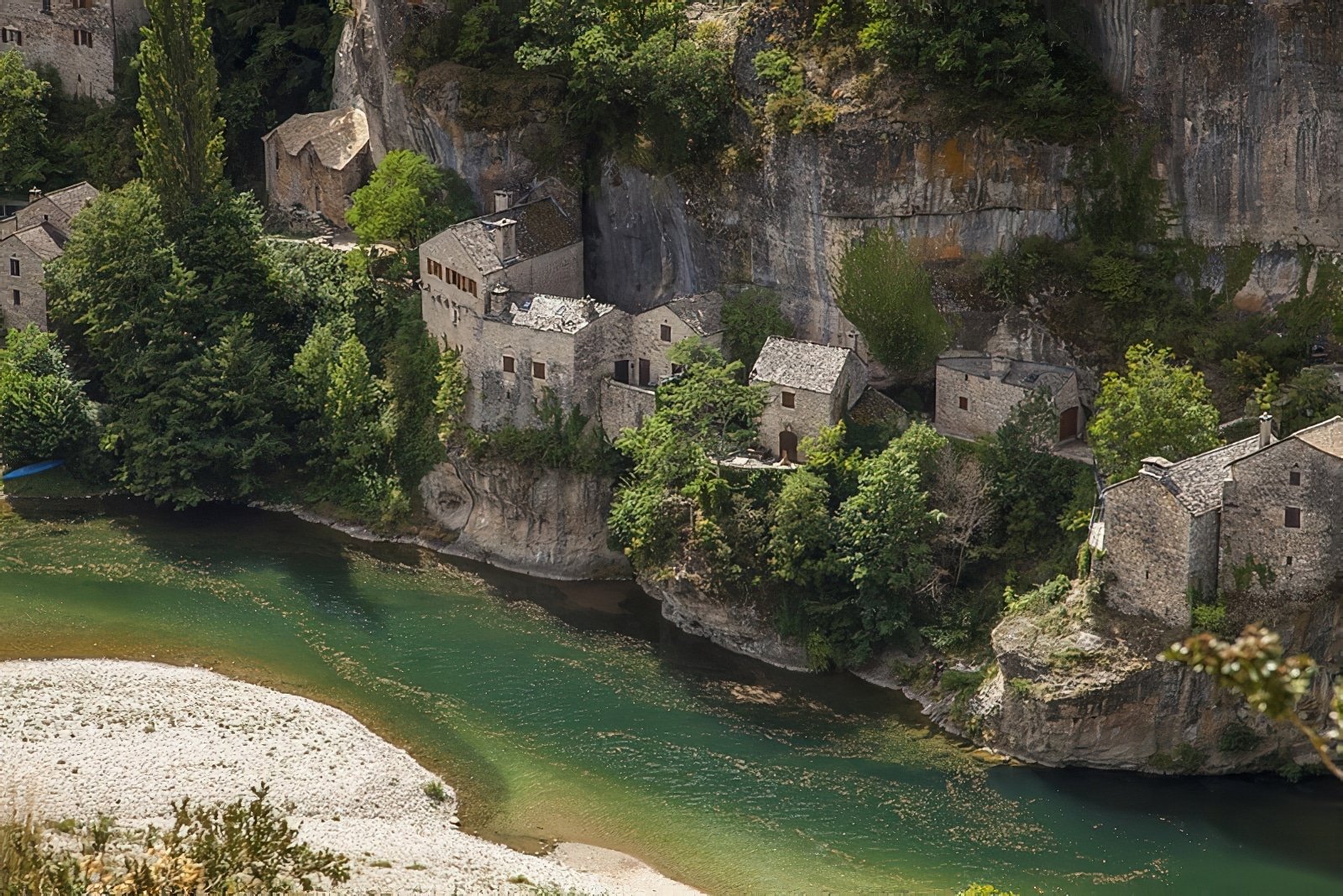 在 Gorges du Tarn 进行溪降的 7 个地方