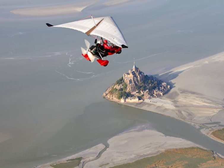 Microlight 圣米歇尔山