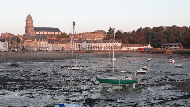 Saint-Servan, Saint Malo 的圣十字教堂