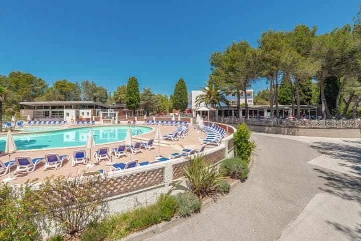 French Riviera holiday villages: Lou Pigno - Le Pradet