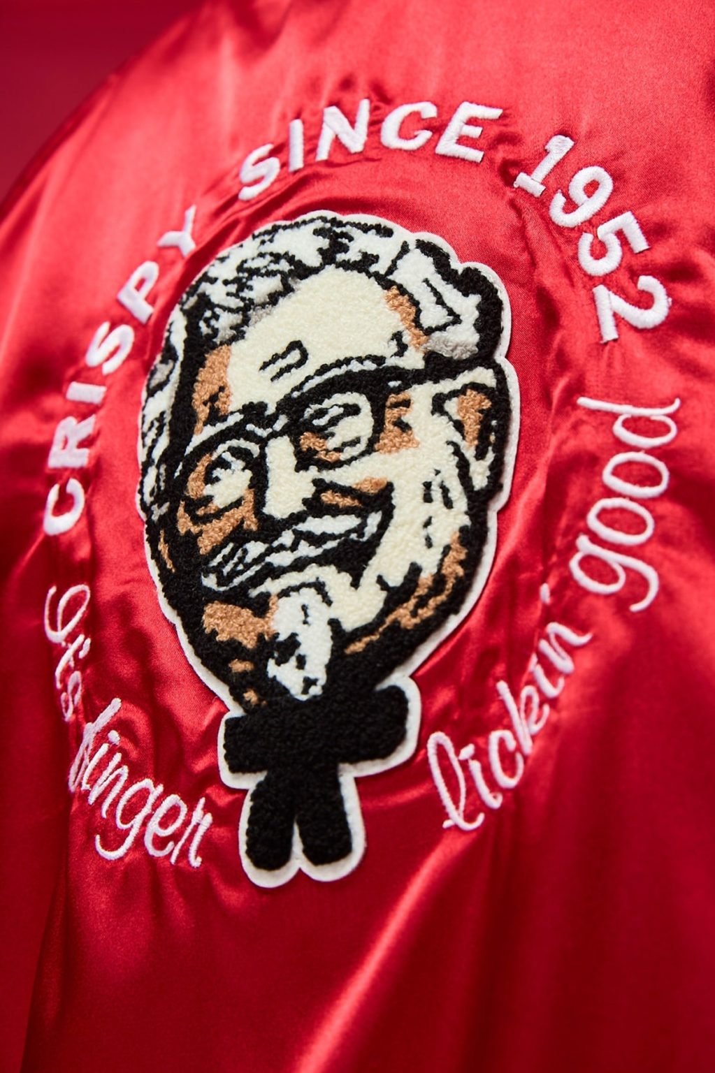 kfc 法国肯德基推出灵感来源20 世纪 50 年代的服装系列 上海哪家创意服务比较好 上海深圳最特色的营销设计创意服务